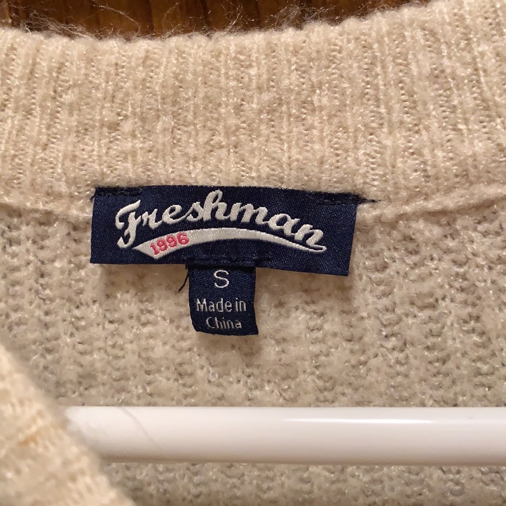 🌻Womens sweater! - Picture 5 of 5